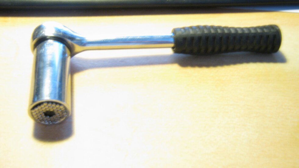 socket.jpg