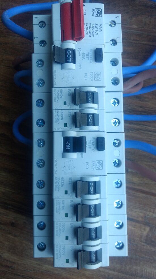 Split MCBs on consumer unit IMG_20190411_152007591 - EletriciansForums.net