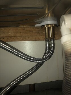 New Flexi Hoses (pic b).jpeg