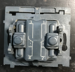 old switch.png