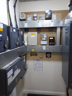 meter cupboard 120121.jpg