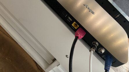 Sky Q Box.jpg