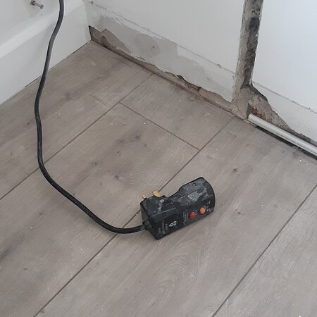 Media '20250605_132807.jpg' in category 'Electrical Videos'